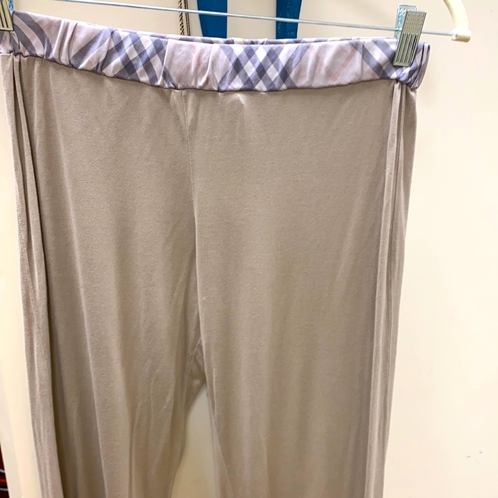 Burberry Body  Lounge Pants EUC Taupe Sz M